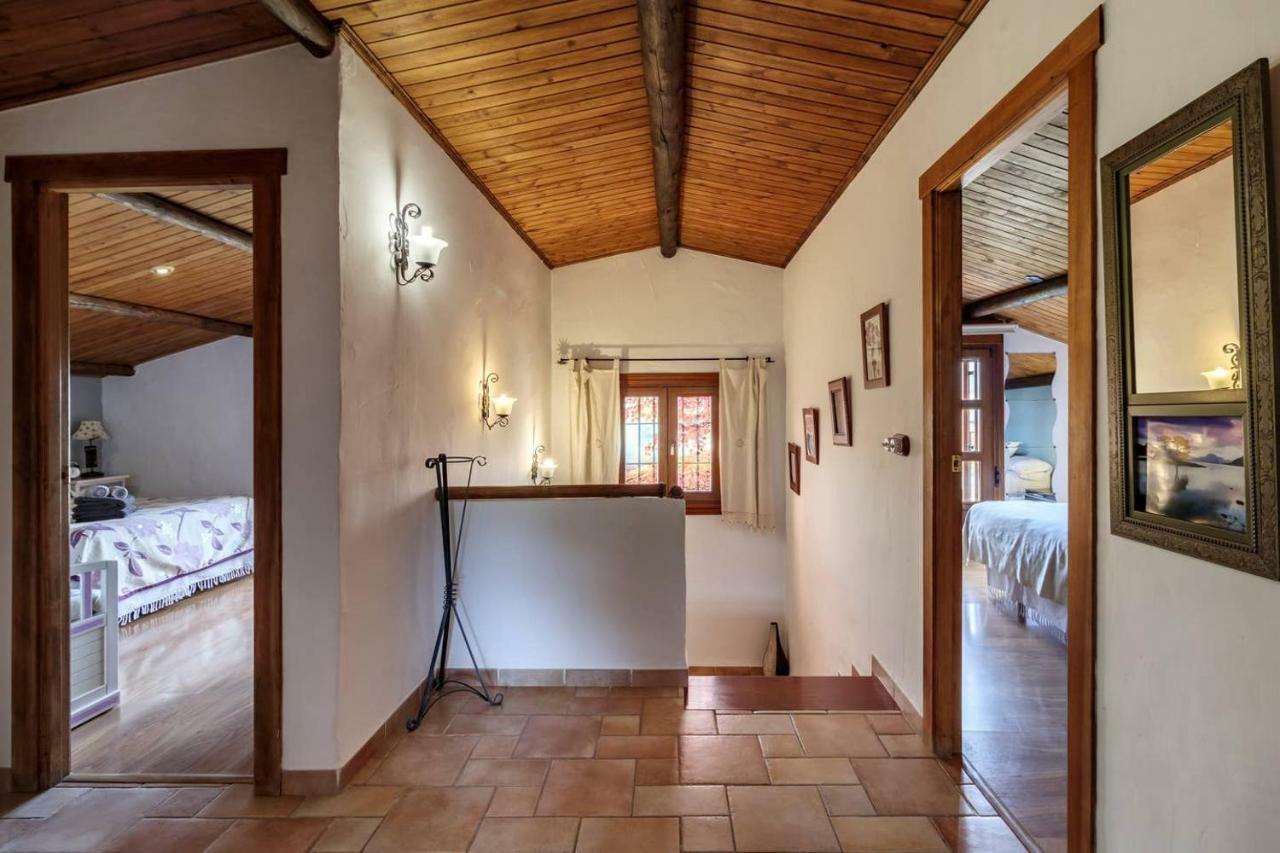 Encantadora Casa Con Piscina Privada Y Chimenea Padul Esterno foto